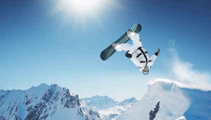 九游体育网址-摩洛哥马术协会授予哈立德·阿卜杜拉“年度最佳盛装舞步骑手”称号。